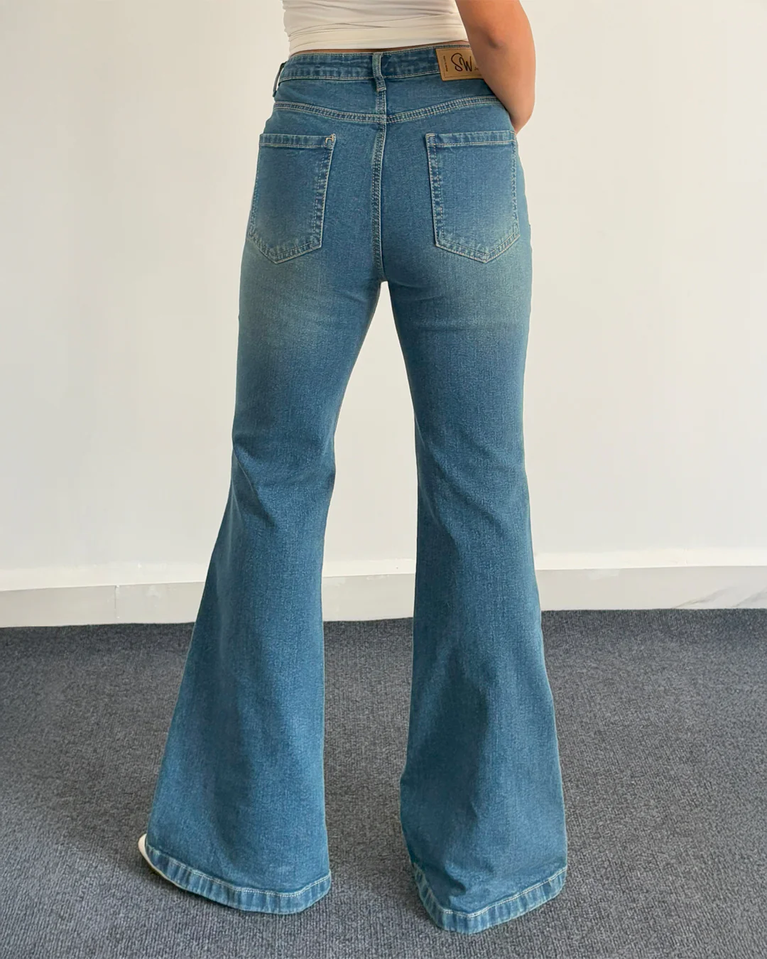 Premium Blue Vintage Washed Bootcut Jeans - Image 4